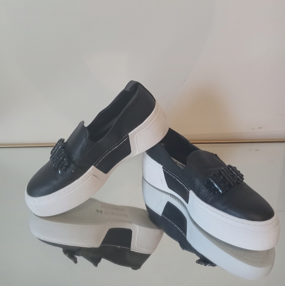 Karl Lagerfeld ParisLamirra Embellished Platform Sneakers Size 7 - Picture 4 of 12